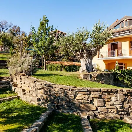 Mit Aussicht Und Pool By Interhome Ferienhaus Laureana Cilento